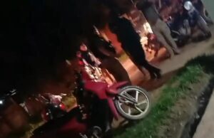 TRINIDAD: SIETE PERSONAS ANTE EL JUEZ POR AGRESIÓN Y ROBO DE ARMAS A POLICÍAS