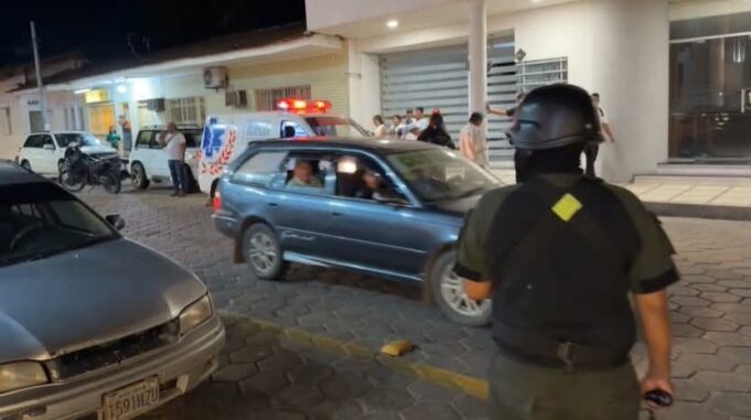 ATRACAN A TIROS A LIBRECAMBISTA Y ROBAN SU MOTOCICLETA