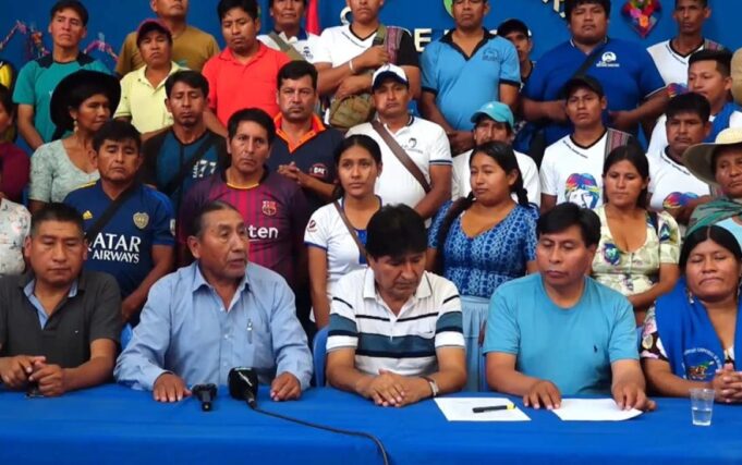 EVO MORALES SE ALÍA CON FPV PARA SER CANDIDATO PRESIDENCIAL