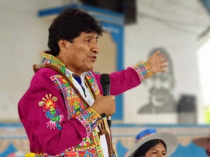 EVO MORALES RENUNCIA AL MAS Y ROMPE DEFINITIVAMENTE CON EL OFICIALISMO EN BOLIVIA