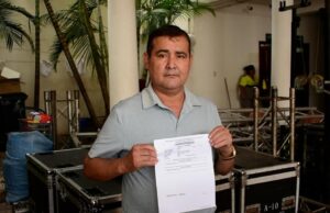 CONCEJAL QUIROZ HABRÍA ENTREGADO DOCUMENTO CLAVE A LA FAMILIA CRAPUZZI