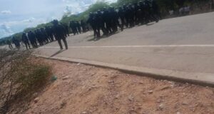 JEFE POLICIAL DESMIENTE LA MUERTE DE UN MENOR DURANTE EL DESBLOQUEO EN YACUIBA