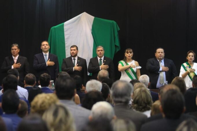 LARACH PIDE DISCULPAS A SU FAMILIA Y ADVIERTE QUE TOMARÁ MEDIDAS POR SU EXPOSICIÓN