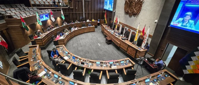 SENADO APRUEBA CRÉDITO DE $US 75 MILLONES Y LO REMITE AL EJECUTIVO PARA SU PROMULGACIÓN