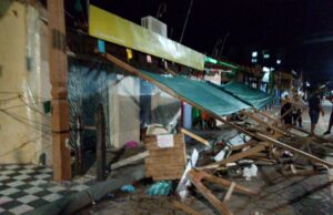 VIDEO: VÁNDALOS DESTROZAN VIVIENDA EN LA CALLE BALLIVIÁN EN EL ÚLTIMO DÍA DE CARNAVAL