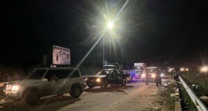 LEVANTAN EL BLOQUEO EN YAPACANÍ TRAS COMPROMISO DEL GOBIERNO PARA ABASTECER DE COMBUSTIBLE