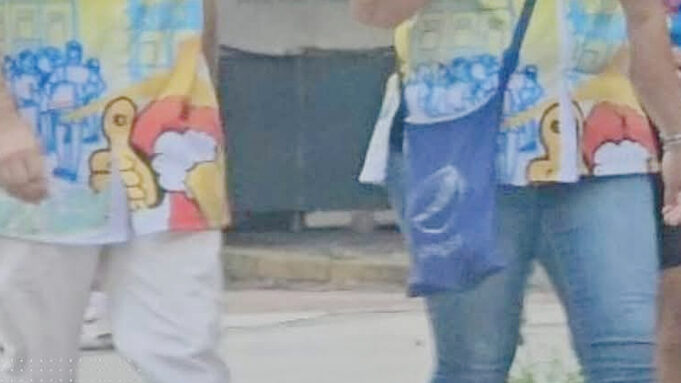 VIDEO: JOVEN ES ABUSADA POR EL AMIGO DE SU NOVIO QUE APROVECHÓ QUE AMBOS DORMÍAN