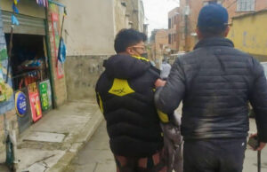 DETIENEN A FOTOPERIODISTA ACUSADO DE VIOLACIÓN EN CARTA PÓSTUMA DE PERIODISTA DE 25 AÑOS