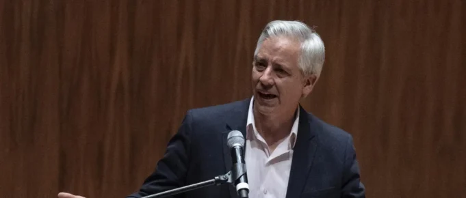 GARCÍA LINERA PROPONE EXPROPIAR EMPRESAS QUE NO ENTREGUEN SUS DÓLARES AL GOBIERNO