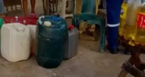 DECOMISAN COMBUSTIBLE COMERCIALIZADO ILEGALMENTE HASTA EN BS 20 POR LITRO EN SANTA CRUZ