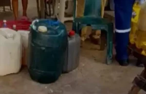 DECOMISAN COMBUSTIBLE COMERCIALIZADO ILEGALMENTE HASTA EN BS 20 POR LITRO EN SANTA CRUZ