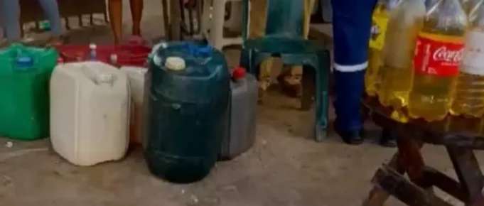 DECOMISAN COMBUSTIBLE COMERCIALIZADO ILEGALMENTE HASTA EN BS 20 POR LITRO EN SANTA CRUZ