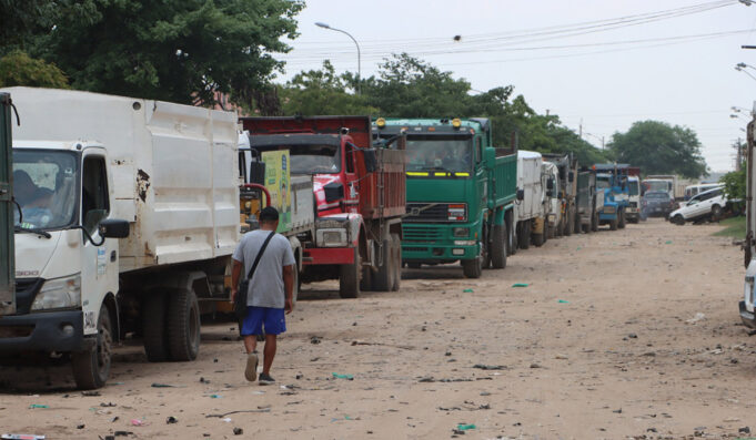 EMACRUZ PIDE COMPRENSIÓN POR EL RETRASO EN EL SERVICIO DE ASEO URBANO DEBIDO A LA ESCASEZ DE COMBUSTIBLES
