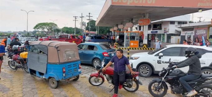 PROPONEN CREAR COOPERATIVA PARA IMPORTAR COMBUSTIBLE EN SANTA CRUZ