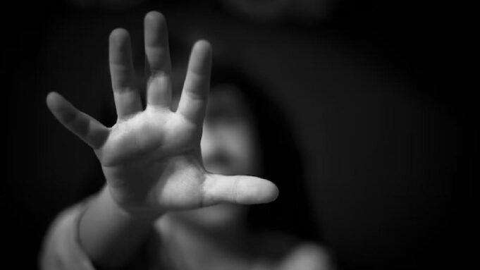 JUSTICIA ANULA CONDENA DE SEIS AÑOS A ADOLESCENTE POR INFANTICIDIO Y PIDE REVISIÓN DE SENTENCIA