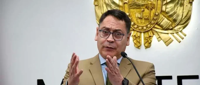 GOBIERNO RESPONDE A EVO MORALES SOBRE MUERTE DE DIRIGENTE: «POLICÍA ACTUÓ EN DEFENSA PROPIA»