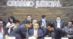 EL ÓRGANO JUDICIAL SE DECLARA EN EMERGENCIA Y EXIGE UNA REFORMA PRESUPUESTARIA URGENTE