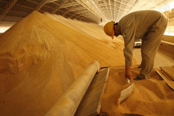 COCHAMANIDIS ALERTA QUE BOLIVIA ENFRENTARÁ UNA CRISIS ALIMENTARIA POR FALTA DE COMBUSTIBLE