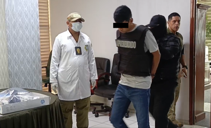 TAXISTA CONFIESA Y REVELA LA FOSA DONDE FUERON ENTERRADOS LOS CUERPOS DE LA MUJER Y EL EXPOLICÍA ASESINADOS