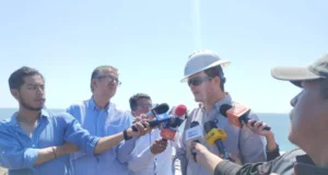 YPFB ANUNCIA DECSARGA DE 70 MILLONES DE LITROS DE GASOLINA Y 20 MILLONES DE DIESEL EN ARICA