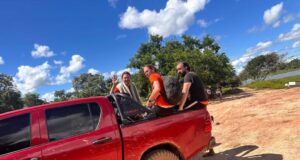 EXTRANJEROS DE KAILASA EXPULSADOS DE BOLIVIA POR INTENTAR ASENTARSE EN TERRITORIOS INDÍGENAS