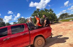 EXTRANJEROS DE KAILASA EXPULSADOS DE BOLIVIA POR INTENTAR ASENTARSE EN TERRITORIOS INDÍGENAS