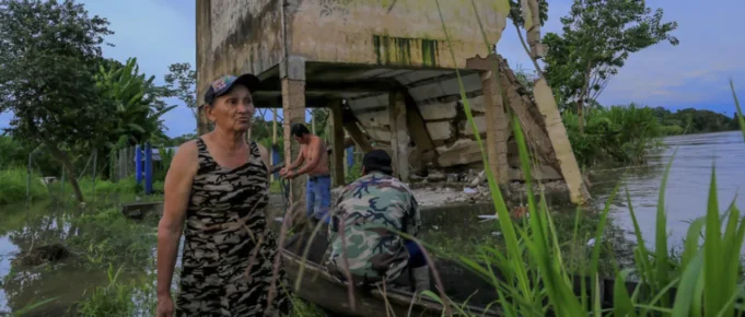 MÁS DE 590.000 FAMILIAS AFECTADAS POR INUNDACIONES EN BOLIVIA