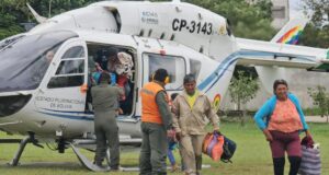 27 PERSONAS EVACUADAS EN OPERATIVO AÉREO EN EL PUENTE DEBIDO A INUNDACIONES