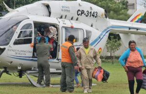27 PERSONAS EVACUADAS EN OPERATIVO AÉREO EN EL PUENTE DEBIDO A INUNDACIONES