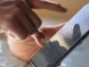 FELCC DE LA PAZ BUSCA A LOS PROPIETARIOS DE LOS IPHONES RECUPERADOS EN UNA INTERVENCIÓN POLICIAL