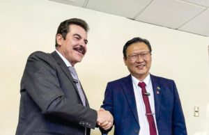 SEGUNDA RUPTURA EN LA OPOSICIÓN: MANFRED Y CHI VAN POR SEPARADO A LAS ELECCIONES