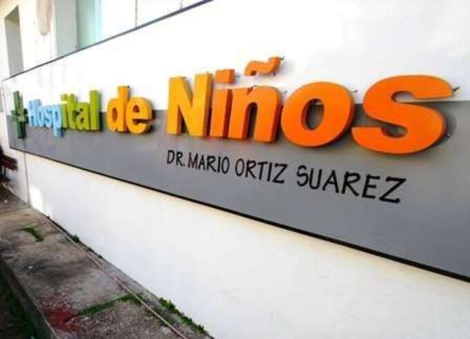 MENOR LLEGÓ DESDE BENI CON SIGNOS DE MENINGITIS Y RECIBE ATENCIÓN EN HOSPITAL DE NIÑOS
