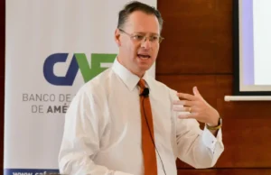 ECONOMISTA JAIME DUNN ANUNCIA SU PRECANDIDATURA PRESIDENCIAL EN BOLIVIA