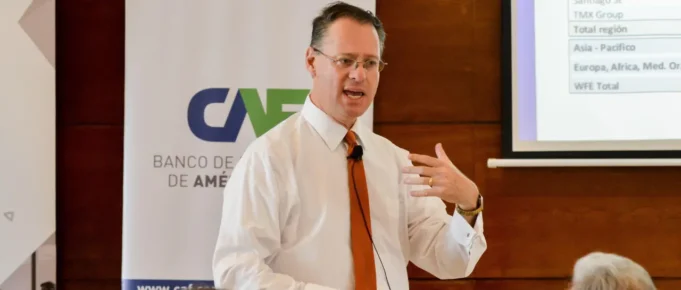 ECONOMISTA JAIME DUNN ANUNCIA SU PRECANDIDATURA PRESIDENCIAL EN BOLIVIA