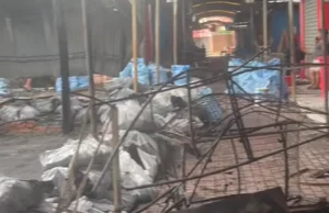 INCENDIO EN MERCADO DE MONTERO DEJA MÁS DE 20 CASETAS AFECTADAS