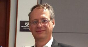 JAIME DUNN NIEGA MILITANCIA EN EL MAS Y DENUNCIA INSCRIPCIÓN FALSA EN EL TSE