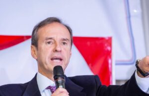 QUIROGA AFIRMA QUE ENCUESTA DEL BLOQUE DE UNIDAD ES “ILEGAL” Y “PAGADA POR UNA SOLA PARTE”