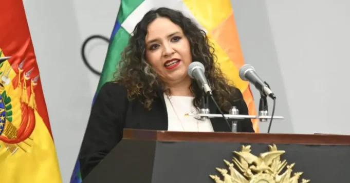 CRISIS EN EL SECTOR FARMACÉUTICO POR FALTA DE DÓLARES Y ENCOVENIENTES EN IMPORTACIÓN