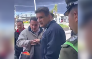APREHENDEN AL DIPUTADO RICHARD RIBERA EN EL AEROPUERTO POR SU PRESUNTO VÍNCULO CON EL ‘ZUÑIGAZO’
