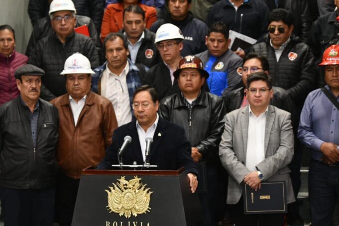 GOBIERNO Y COB ACUERDAN INCREMENTO SALARIAL PARA PROTEGER EL PODER ADQUISITIVO