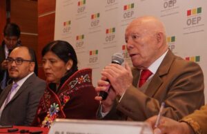 VOCAL HASSENTEUFEL ES ELEGIDO VICEPRESIDENTE DEL TSE ANTE FALTA DE CONSENSO PARA LA PRESIDENCIA