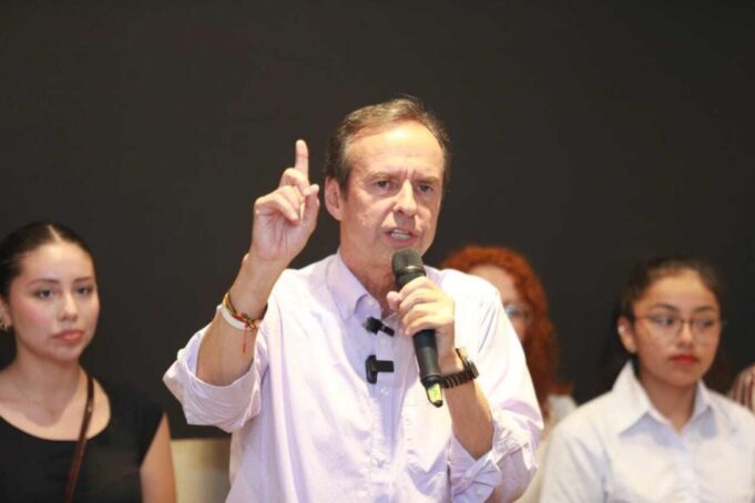 TODO SE PRIVATIZA: TUTO QUIROGA PLANTEA UN ESTADO PEQUEÑO Y SIN EMPRESAS PÚBLICAS