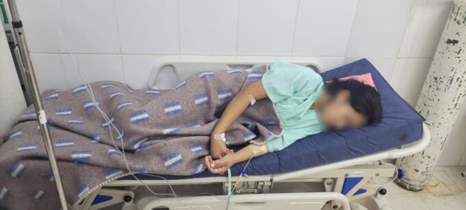 BUSCAN A LA COLEGIALA IMPLICADA EN AGRESIÓN QUE DEJÓ A SU COMPAÑERA EN COMA