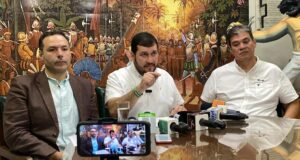 JHONNY FERNÁNDEZ ES DECLARADO PERSONA NO GRATA POR ATENTAR CONTRA LA AUTONOMÍA MUNICIPAL