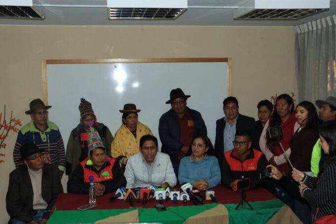 EL MTS EXIGE AL TSE INSCRIPCIÓN DE ANDRÓNICO Y ANUNCIA MOVILIZACIONES NACIONALES