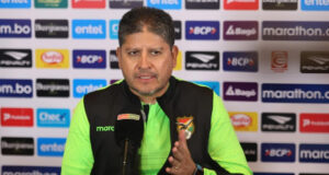 ÓSCAR VILLEGAS DEFINE EQUIPO PARA ENFRENTAR A VENEZUELA EN PARTIDO CLAVE POR LAS ELIMINATORIAS