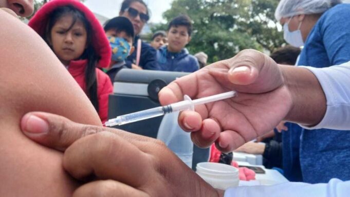 SANTA CRUZ ADOPTA NUEVAS MEDIDAS PARA CONTENER EL BROTE DE SARAMPIÓN ANTE LA DECLARATORIA DE EMERGENCIA SANITARIA NACIONAL