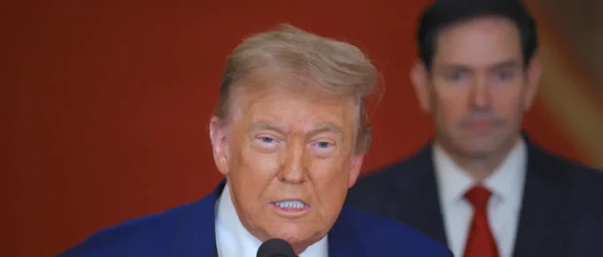 TRUMP ANUNCIA ACUERDO DE ALTO EL FUEGO ENTRE ISRAEL E IRÁN PARA PONER FIN A LA GUERRA DE LOS 12 DÍAS