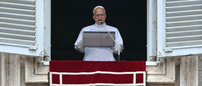 EL PAPA LEÓN XIV LLAMA A DETENER LA GUERRA EN ORIENTE MEDIO ANTES DE UNA “VORÁGINE IRREPARABLE”