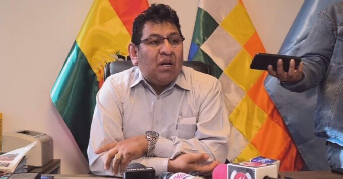 DIPUTADO JOSÉ LUIS FLORES REVELA QUE EL PRESIDENTE LUIS ARCE ESTÁ CABIZBAJO PERO SEGUIRÁ EN EL CARGO HASTA NOVIEMBRE